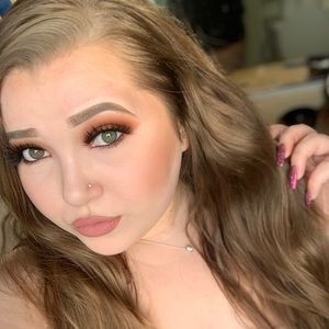 Meet your Posher, Sandi